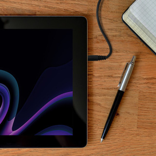 Qoltec Charger 15W | 5V | 3A | 2.5*0.7