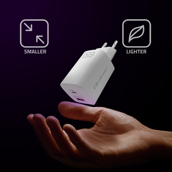Qoltec GaN ULTRA 65w charger| 5-20V | 2.25-3.25A | 1 x USB type C PD | 1x USB QC 3.0 | Laptop | Smartfon | White