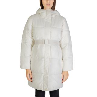 Calvin Klein Jeans Tuulejope Naine