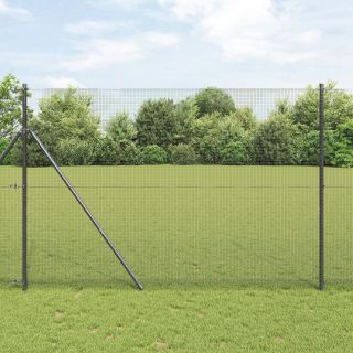 keerdtraadist aed 7 posti ja halli 1,6x10 m terasest