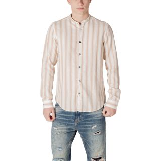 Gianni Lupo Särk Mees