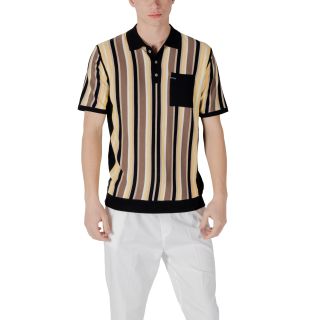 Gianni Lupo Polo Särk Mees