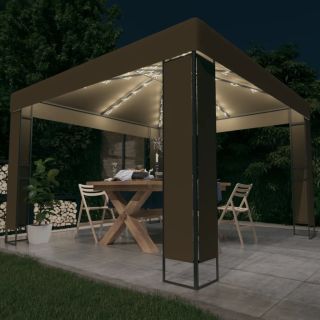 varjualune topeltkatus ja LED-nöörvalgusti 3x3x2,7 m, pruunikas