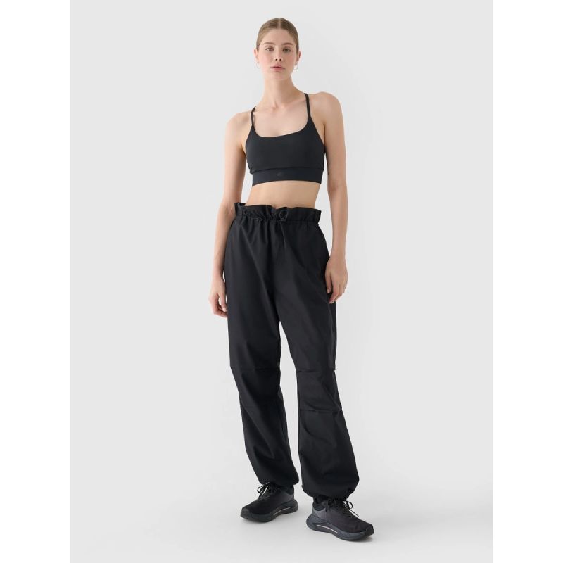 Women's casual oversize parachute pants 4F 4FRSS24TTROF1330-20S