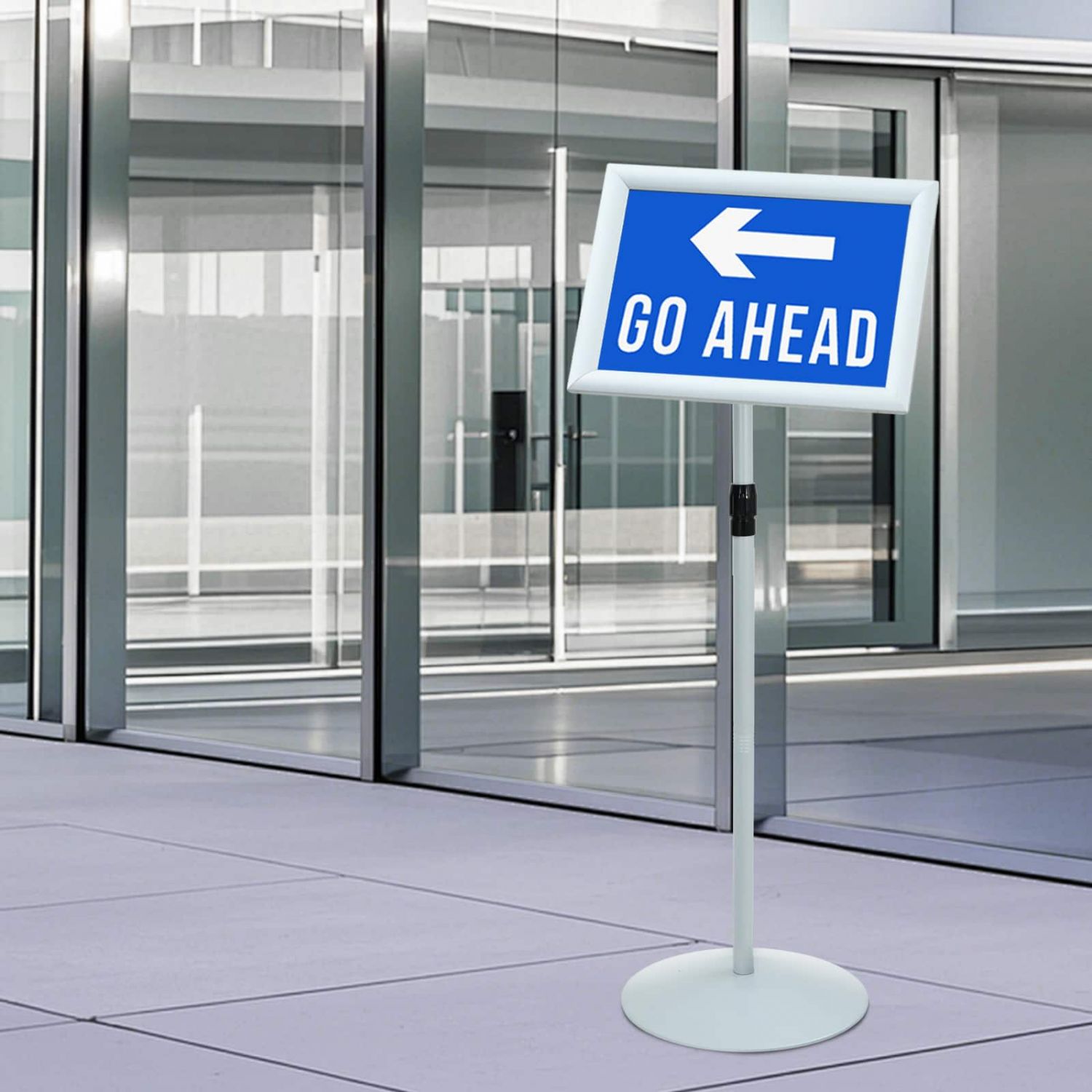 Pjedestaali plakati tugi Hõbedane 33 x 33 x 126 cm PVC ja teras